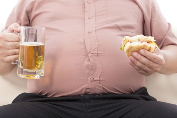 Junk food, alcohol and obesity are the causes of psoriasis in the legs