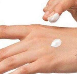 Psoriasis treatment ointment